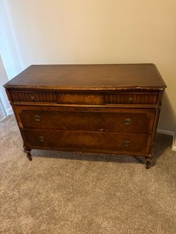 Dresser