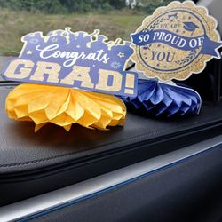Graduation Decorations 