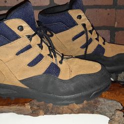 Lands End Size 9 Men's Hiking Boots Brand New