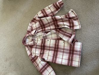Ladies Old Navy Shaket - Large