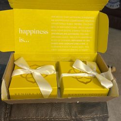 Kendra Scott Necklace And Bracelet