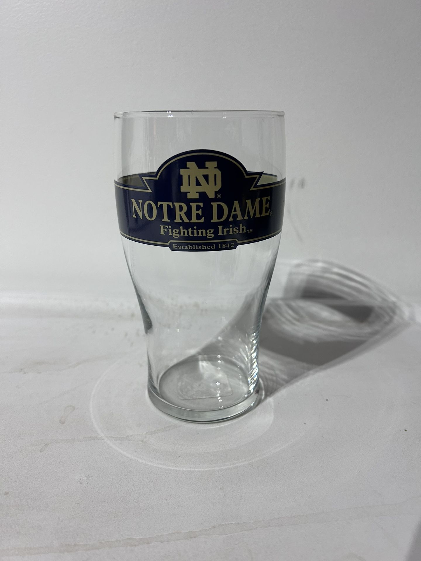 University Of Notre Dame FIGHTING IRISH Clear Drinking Glass 6” Tall