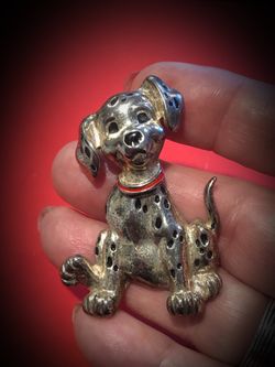 Rare Disney Dalmatian pin articulated enamel