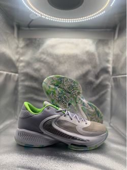 Nike zoom freak 4 the decision