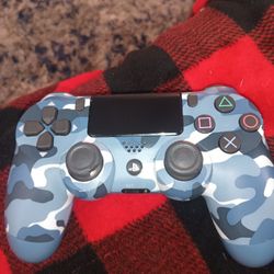 PS4 Controller 