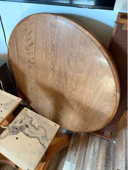 Wooden kitchen round table