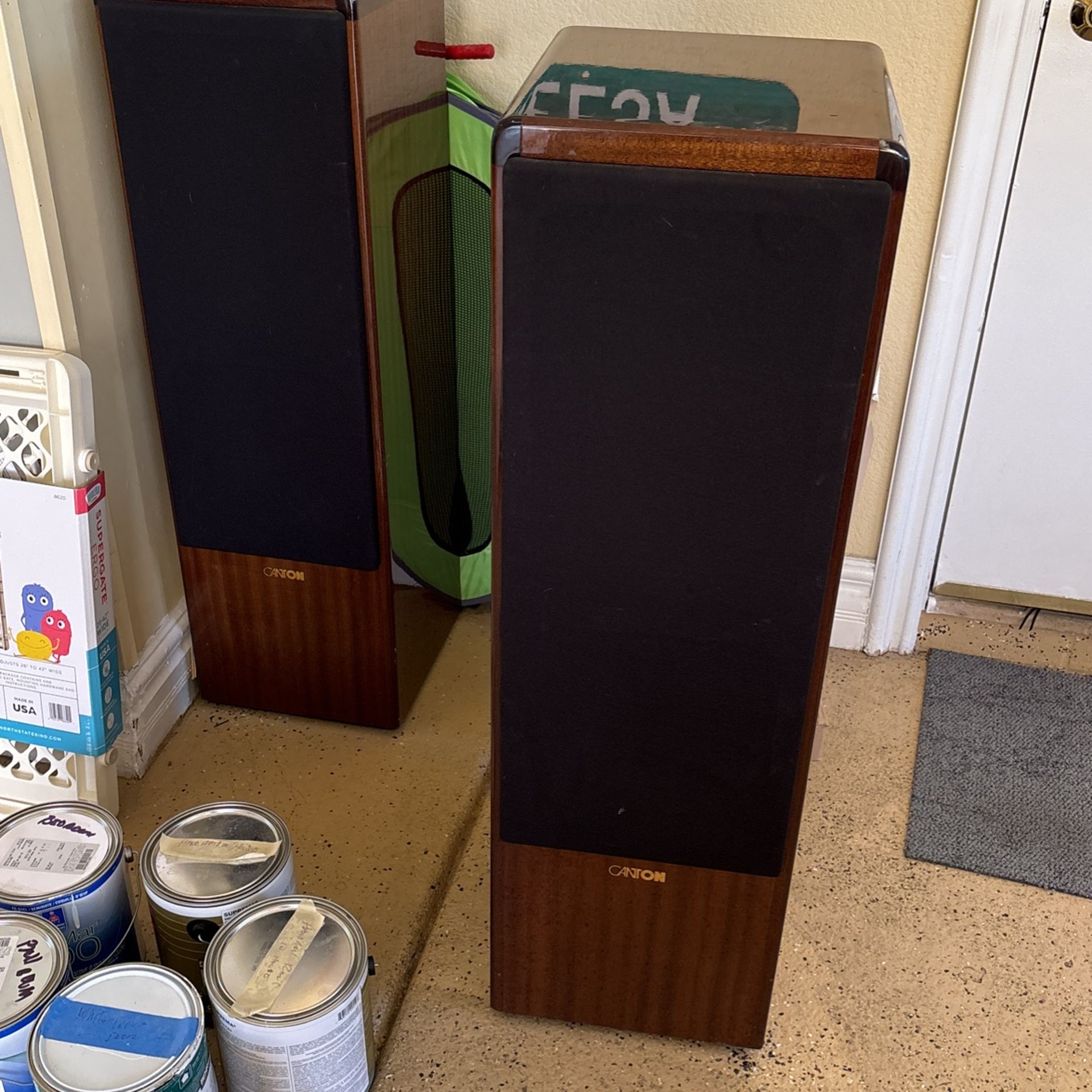 CANTON Speakers