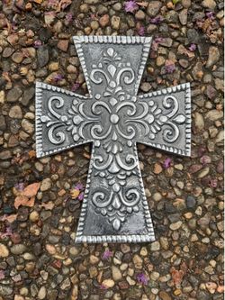 Vintage Decorative Wall Cross Made in India Gray Floral Relief 8.5”