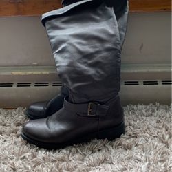 Womens Boots Size 8.5 ( Check Pics ) Really Fair Condition $8