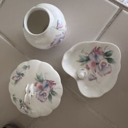 Aynsley Little Sweetheart Ring Dish, Trinket, Vase