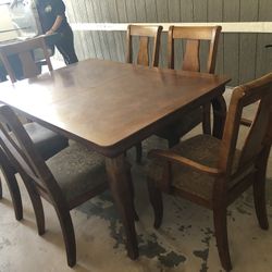 Comedor De Seis Sillas De Madera