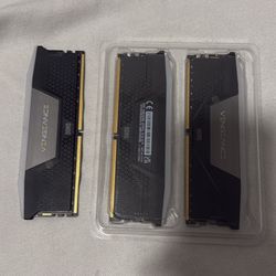 sticks of DDR5 64gb [32x2] ram