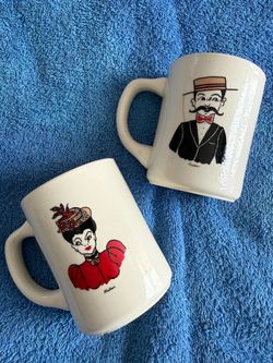 Vintage “Mom” & “Dad” Mugs - Set of 2