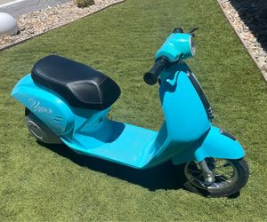 Hyper electric scooter for kids