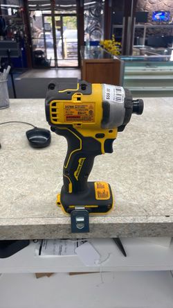 Dewalt DCF809 atomic 20v max cordless, brushless compact 1/4” impact driver (tool only). 70515560