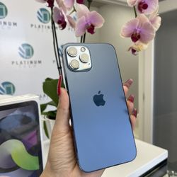 iPhone 12 Pro Max Unlocked 128Gb With warranty 