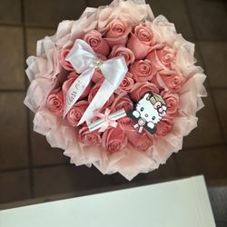 Hello Kitty Grad Bouquet 