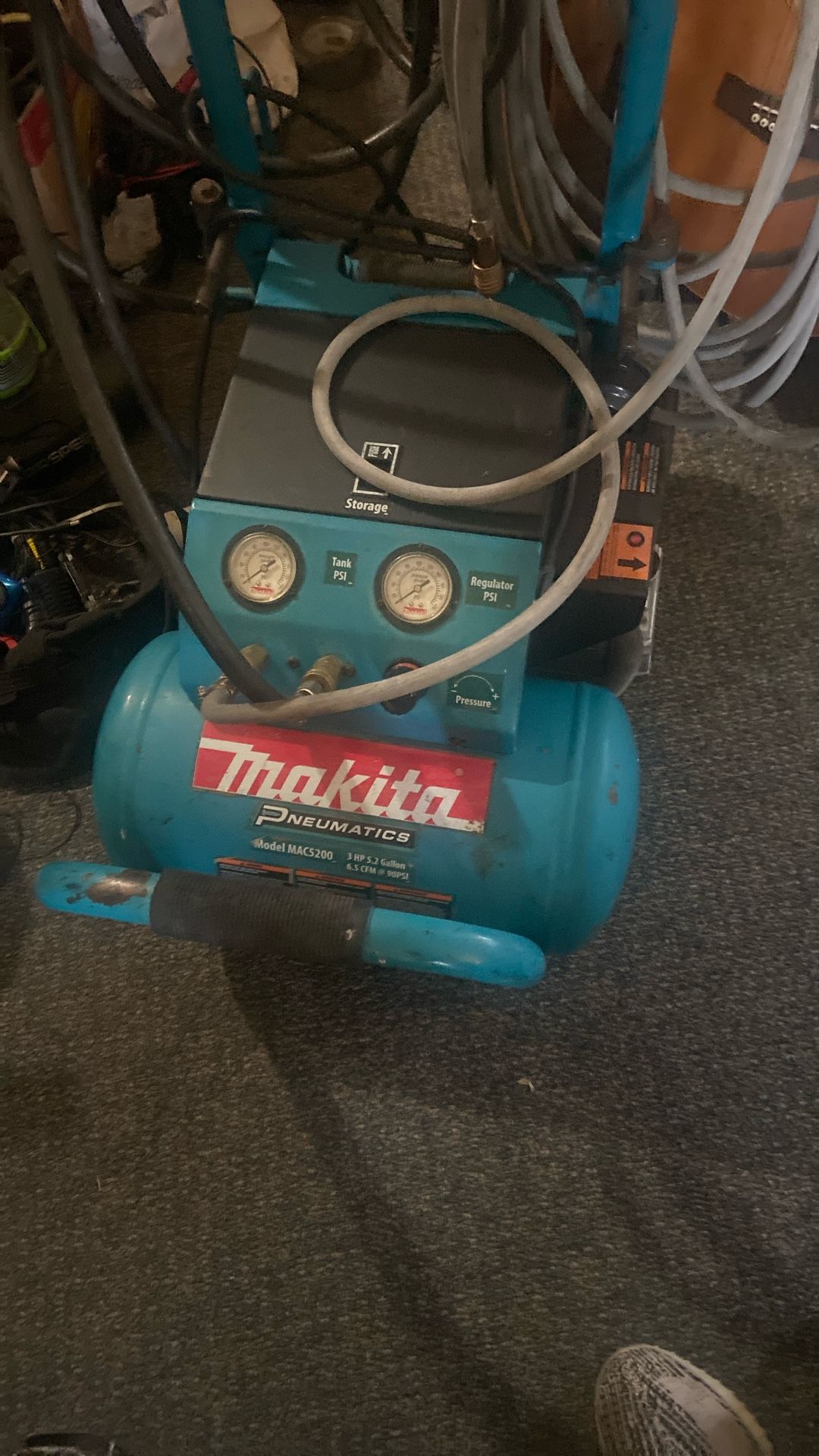 Makita Air Compressor