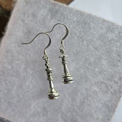 UNIQUE SILVER CHESS PIECE SILVER HYPERALLERGENIC  EARRINGS