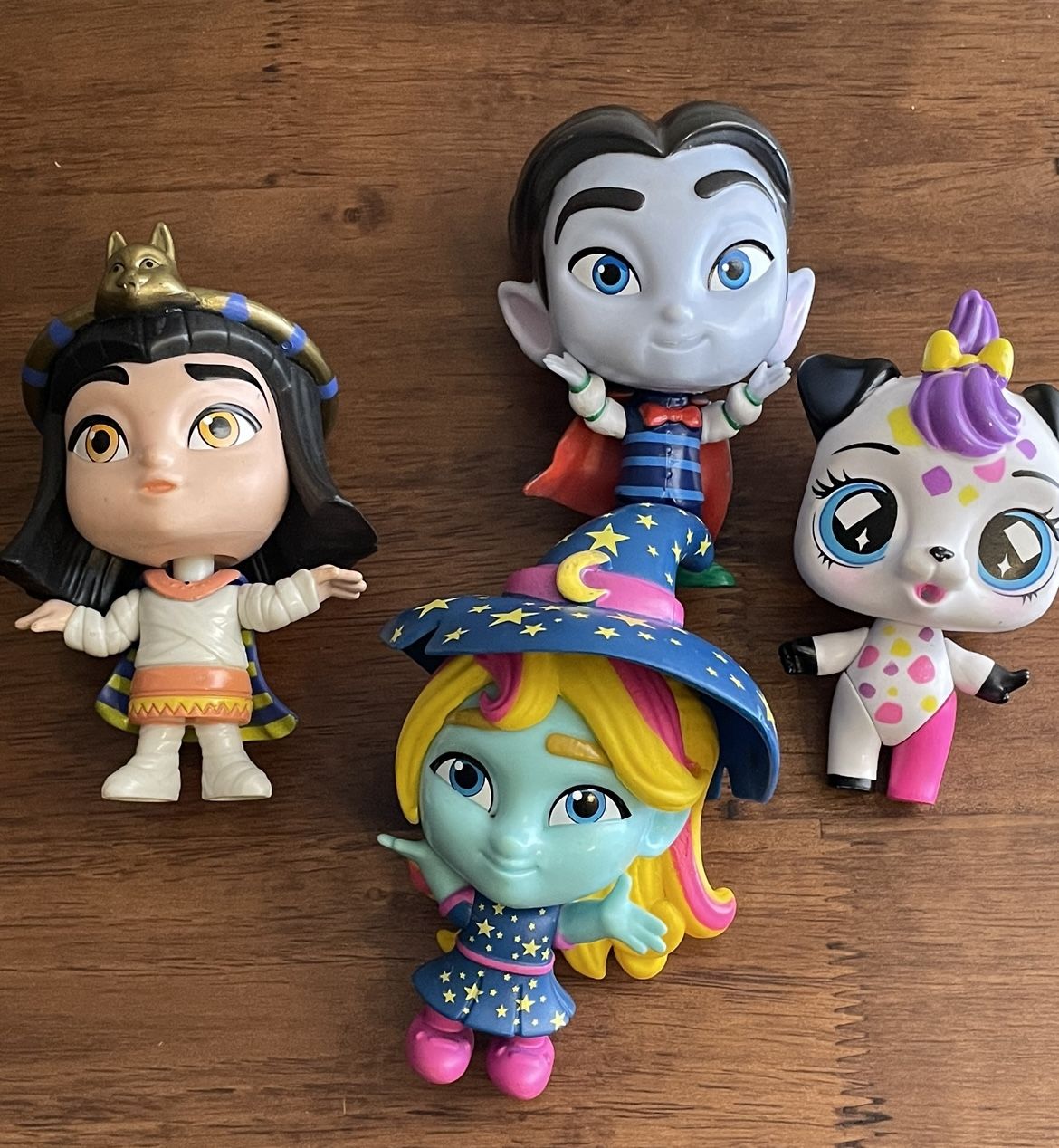 Toy Figures - Netflix