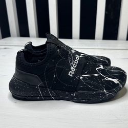 Reebok US 5   (23.5sm)
