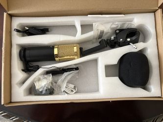 USB Condenser Microphone Kit w/ Stand & Accessories (Like New)  
