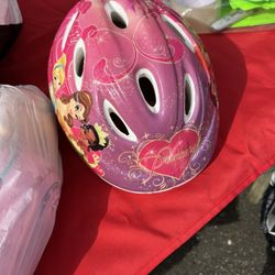 Friend S Helmet And Hello Kiddy 