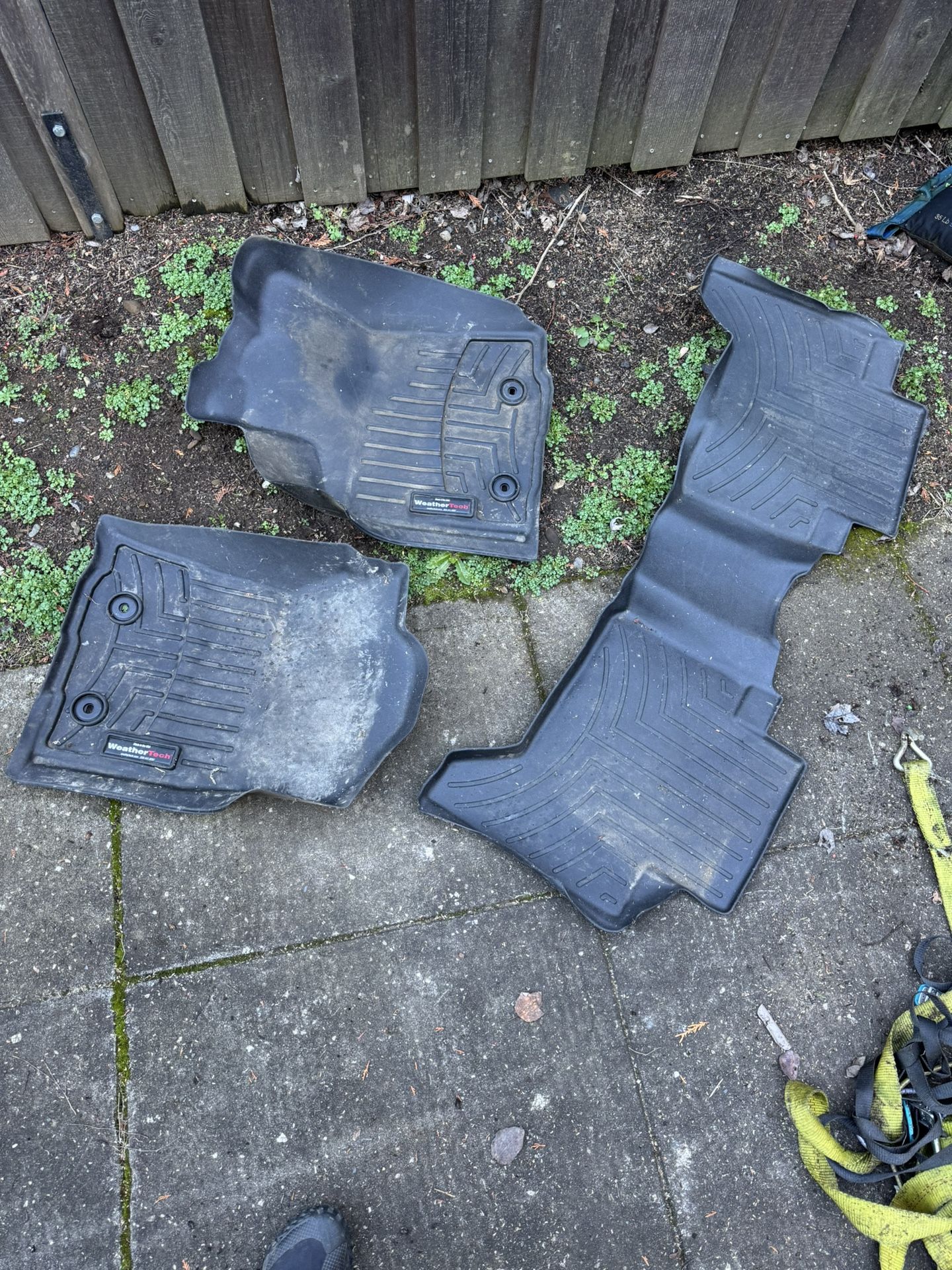2019 Toyota Tacoma WeatherTech Floor Mats – Complete Set