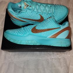 Kobe 6 protro Statue Of Liberty