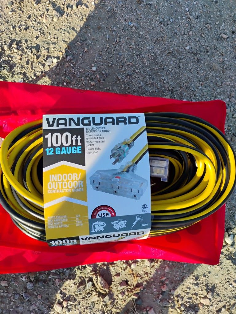 100 Ft Contractor Grade Extension Cord
