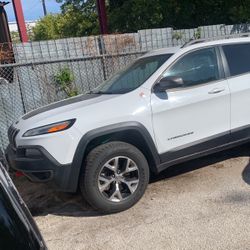 2016 Jeep Cherokee Trailhawk