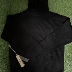 Black Essential hoodie