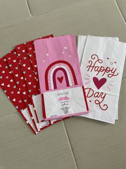 5 New Packages Of 12 Paper Bags With 3 Different Designs All For $4