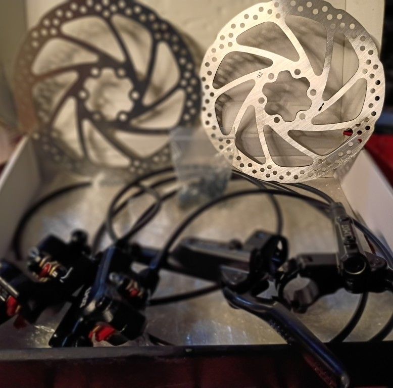 TOBWOLF 1 Pair MTB Disc Brake Set, Hydraulic Disc Brake Kit