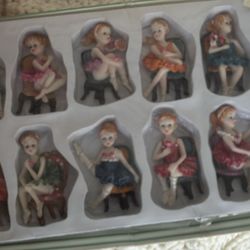 Set Of 12 Ploy Resin Ballerina Magnets