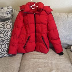 Winter Coat BCBG Size Medium 