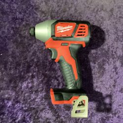 🧰🛠Milwaukee M18 Cordless 1/4” Hex Impact Drill/Driver LIGHTLY USED/GREAT CONDITION!-$80!🧰🛠