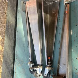 Ultra Heavy Duty Stainless Steel Table/Work Bench/Equipment Stand Legs with Casters