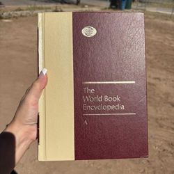 Full Set Of 22 Encyclopedias
