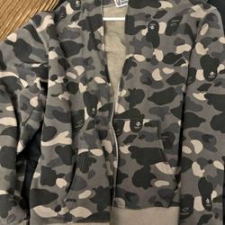 Bape Hoodie Medium 