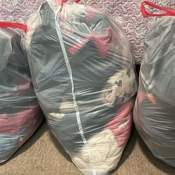 Women’s Clothing 