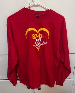 Kelce & Taylor Kansas City Chiefs long sleeve shirt size mens large