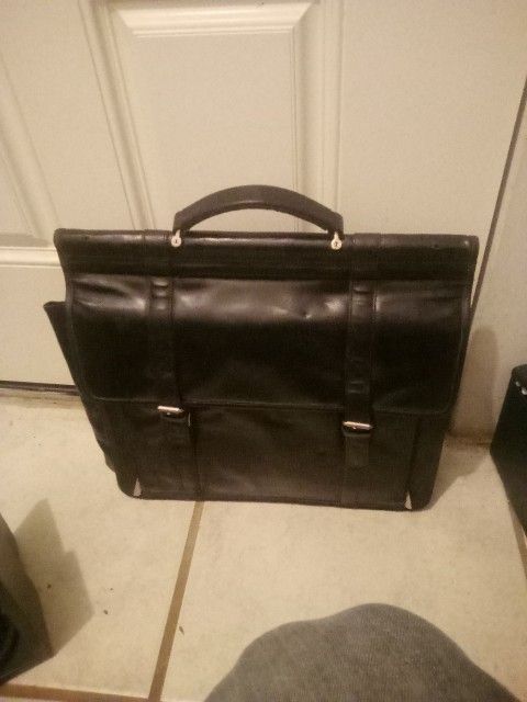 Men's Vintage Black Leather Briefcase 