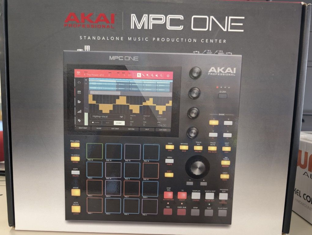 Akai MPC One in box mp3