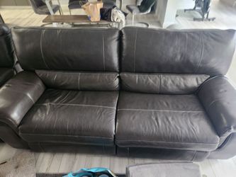 Leather Power reclining sofa + reclining chair
