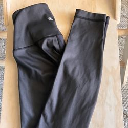 Women’s Lululemon Leggings 