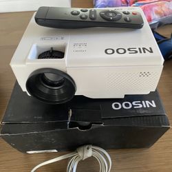 Awesome Projector Works Excellent Condition 