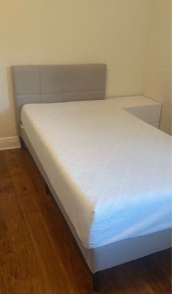 Twin Bed With Mattress