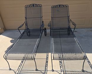 $350 vintage lounge chairs