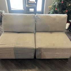 Chair/Couch. Adjustable Back